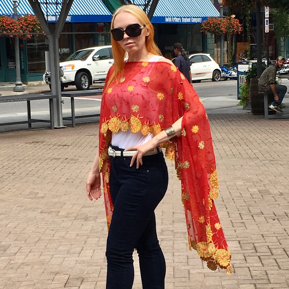 Exclusive, vintage, embroidered Indian wrap!